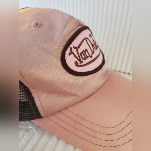 Von Dutch Vintage Pink Satin Trucker Snapback Hat - Picture 7 of 10